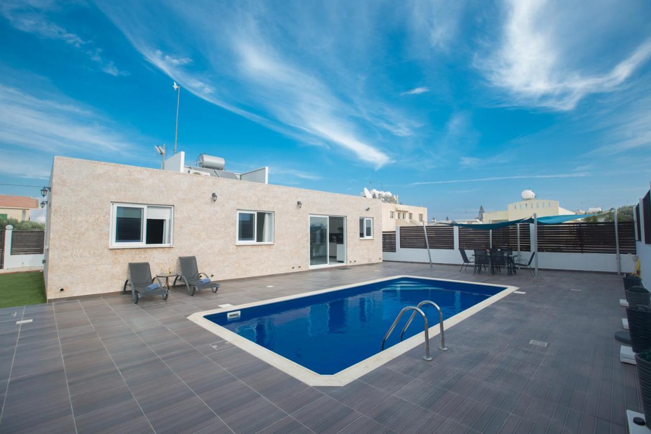 Broadway Villas بروتاراس المظهر الخارجي الصورة