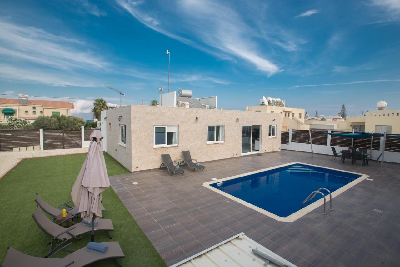Broadway Villas بروتاراس المظهر الخارجي الصورة