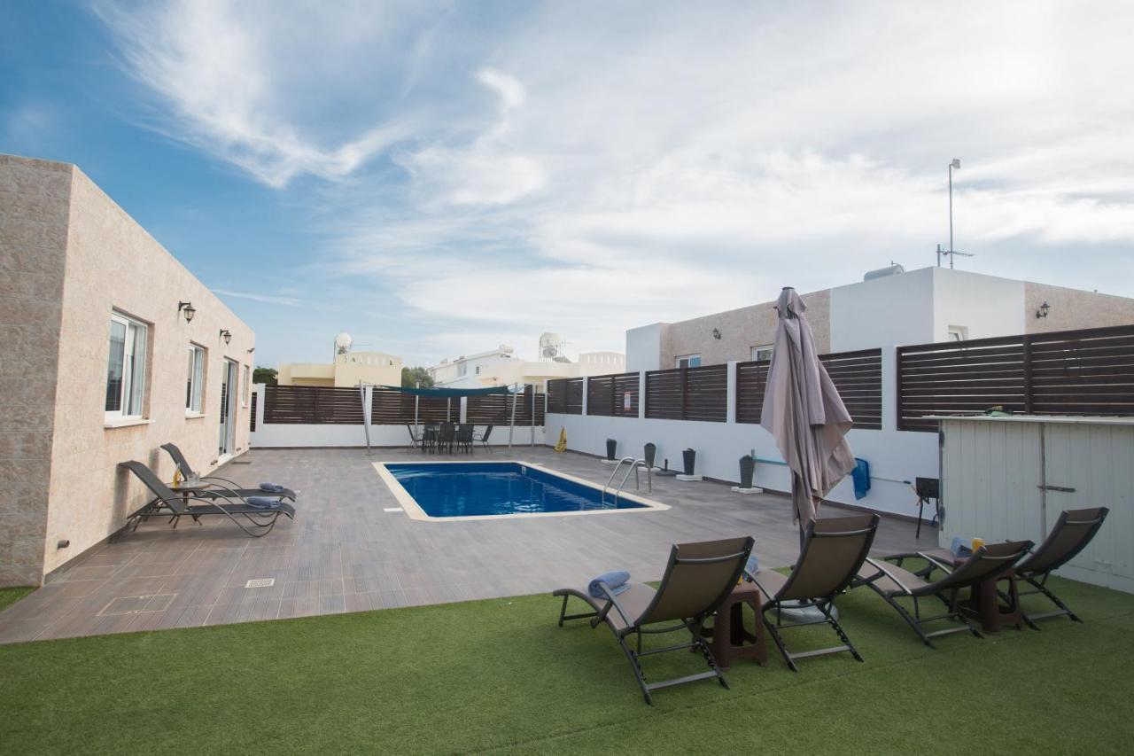 Broadway Villas بروتاراس المظهر الخارجي الصورة