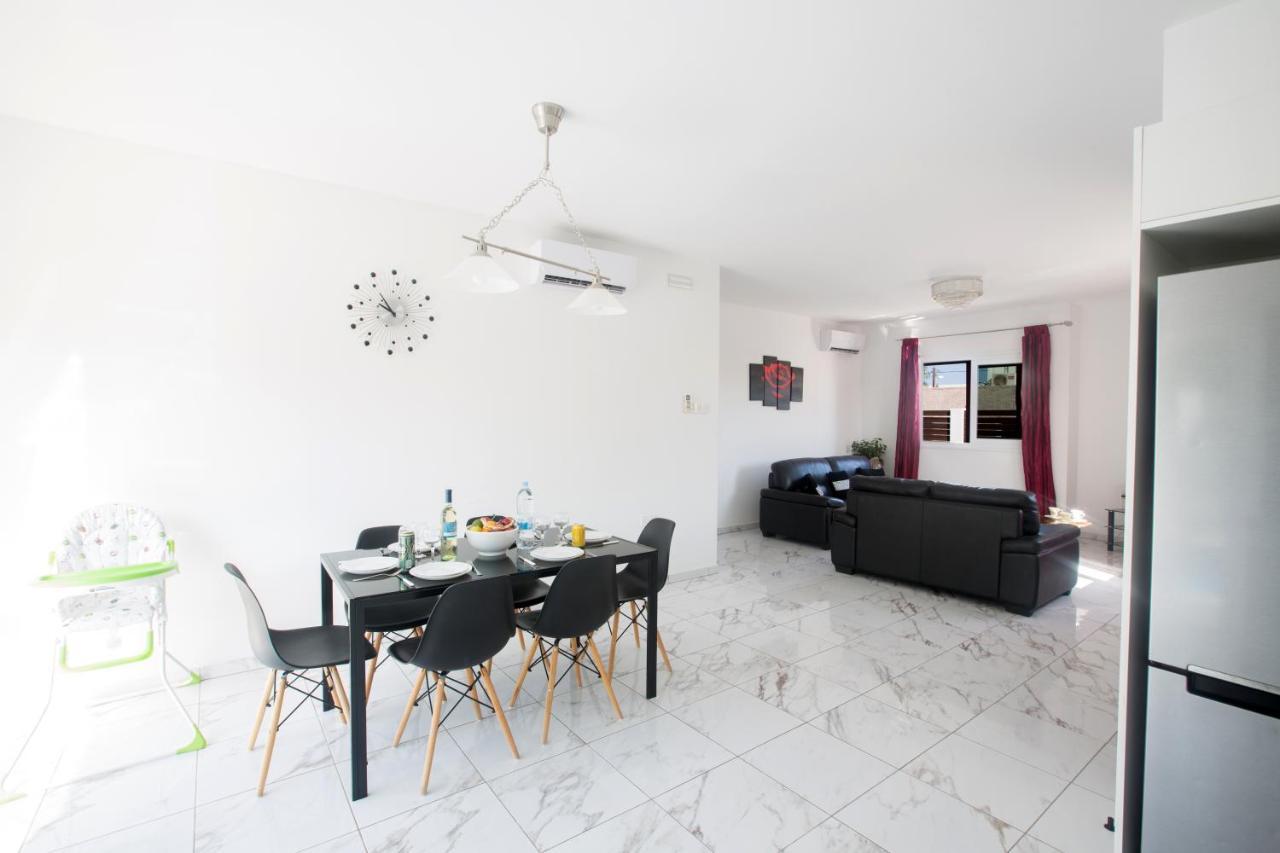 Broadway Villas بروتاراس المظهر الخارجي الصورة