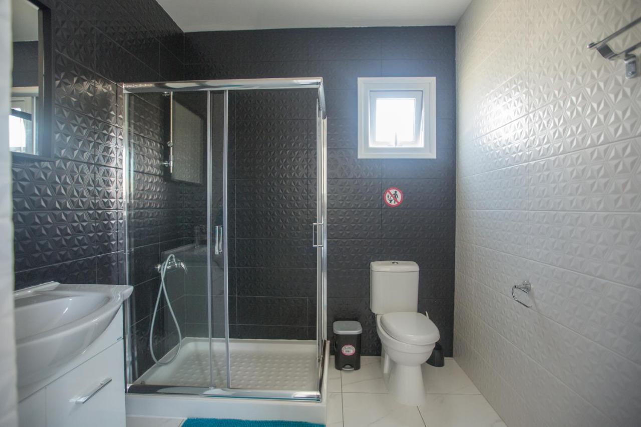 Broadway Villas بروتاراس المظهر الخارجي الصورة