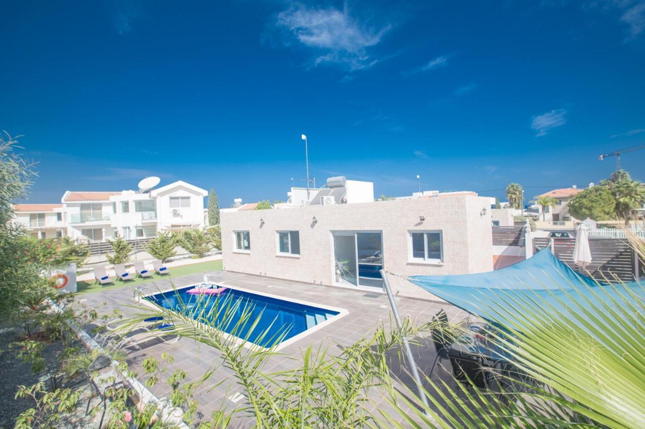 Broadway Villas بروتاراس المظهر الخارجي الصورة