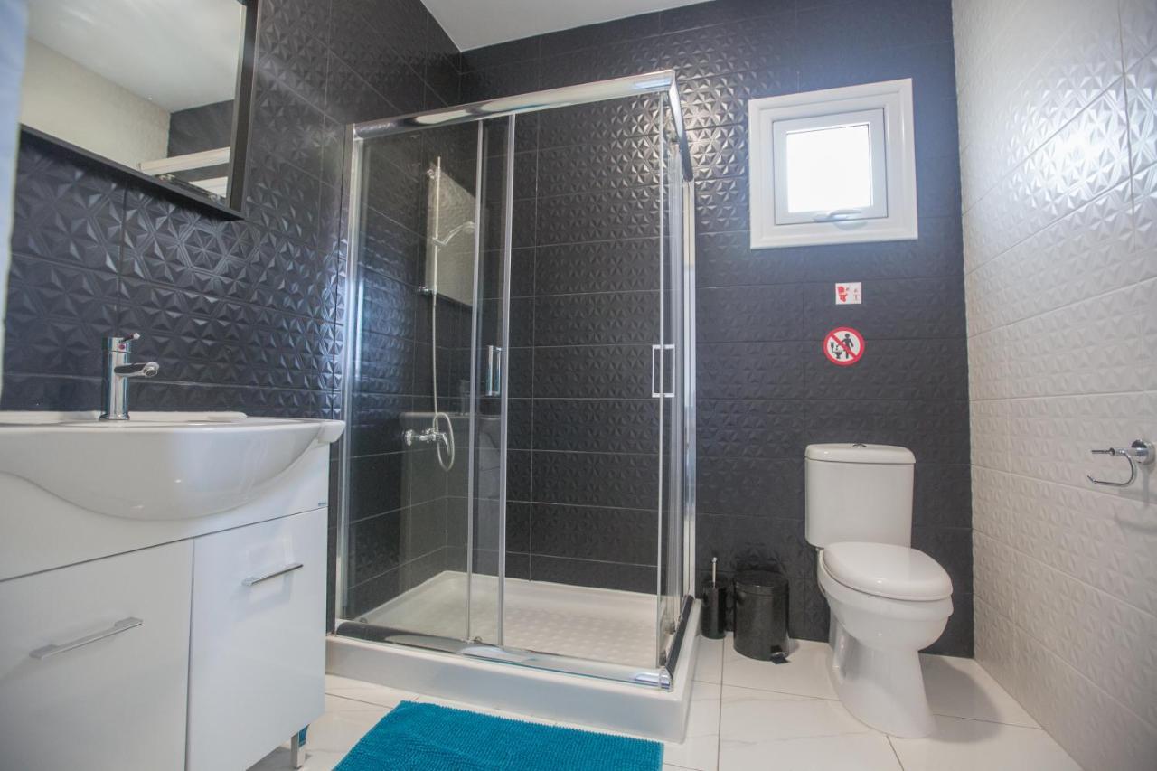 Broadway Villas بروتاراس المظهر الخارجي الصورة